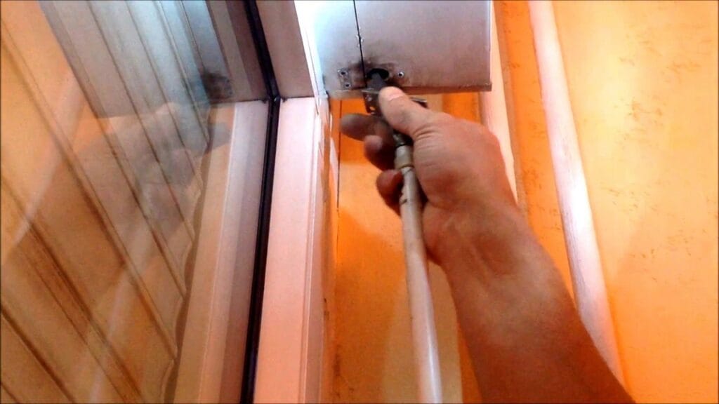 reparer son volet roulant Conception Miroiterie MDF